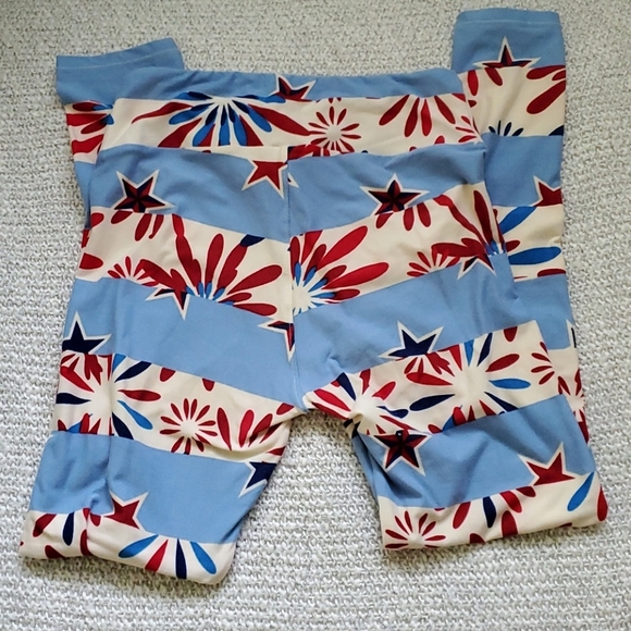 LuLaRoe Leggings - 4th of July - Picture 3 of 3